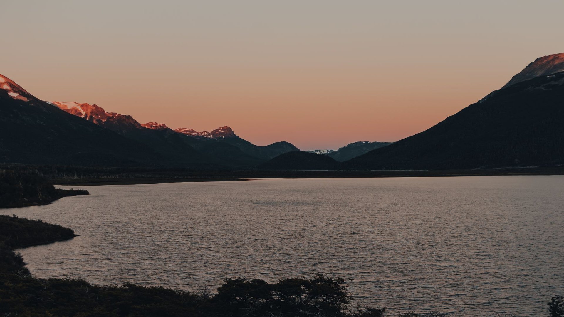 Lake Wakatipu and the surrounding ranges at dusk